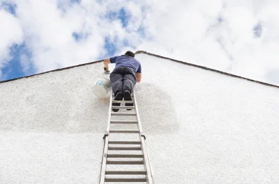 Peinture extérieure à Saint-Christophe-du-Bois — façades et ravalement